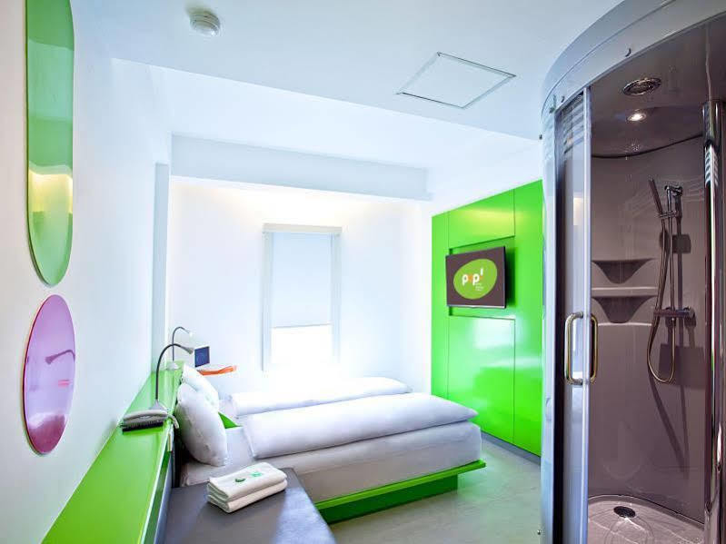 Pop! Hotel Gubeng Surabaya Exterior photo